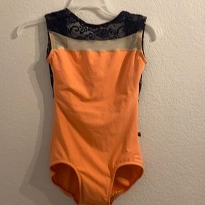 LUCKYLEO adult small coral and navy leotard